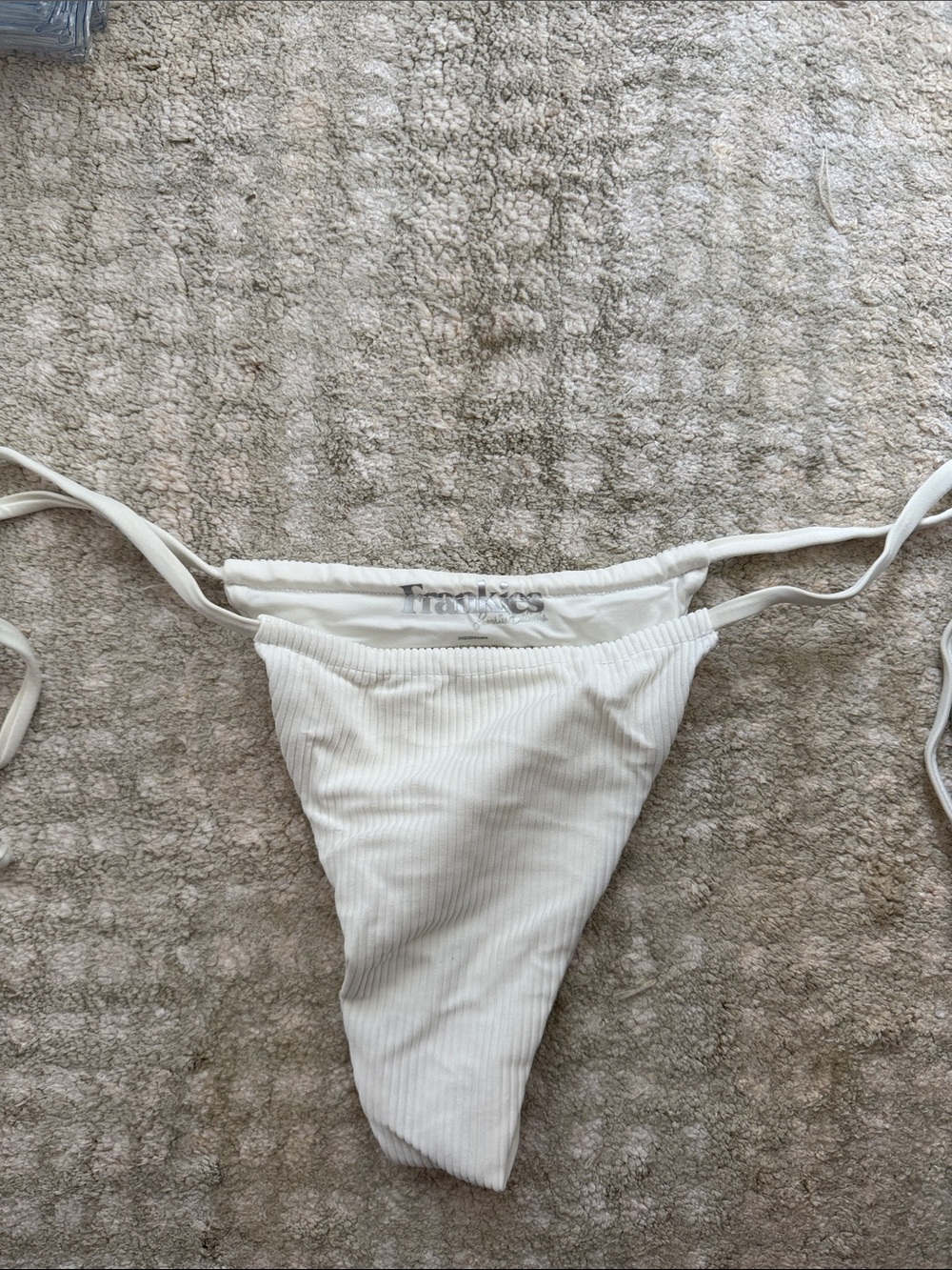 Frankie’s Bikinis White Ribbed Bottom